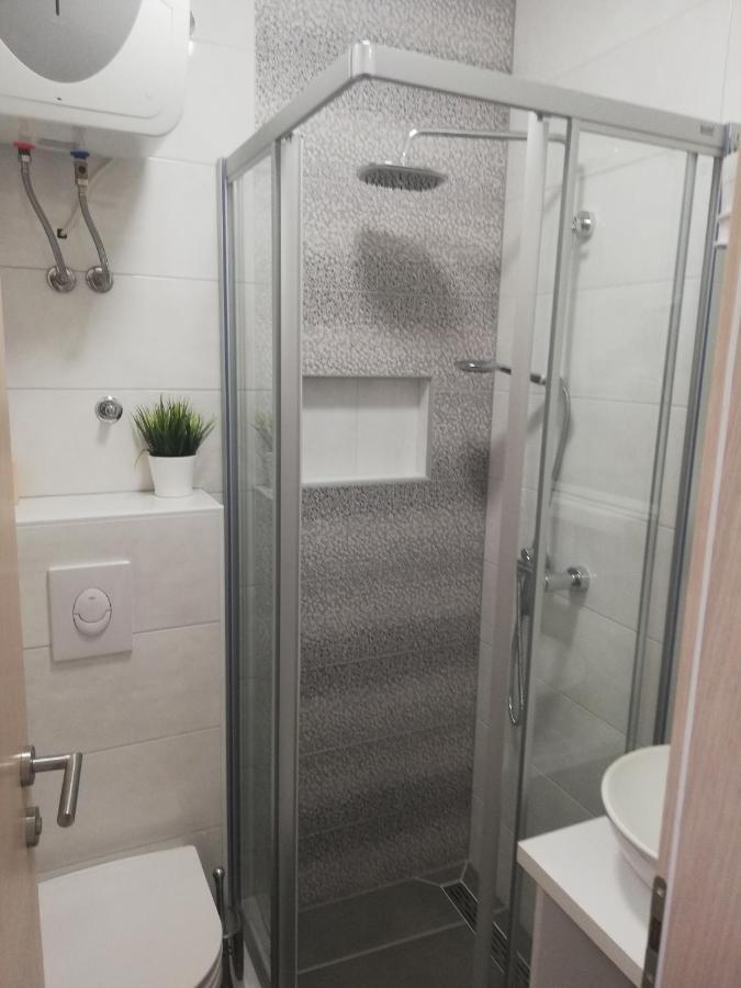 Apartment Susanj Karlobag Kültér fotó