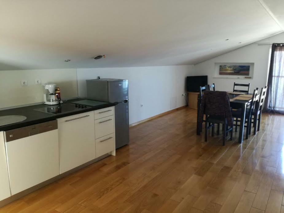 Apartment Susanj Karlobag Kültér fotó